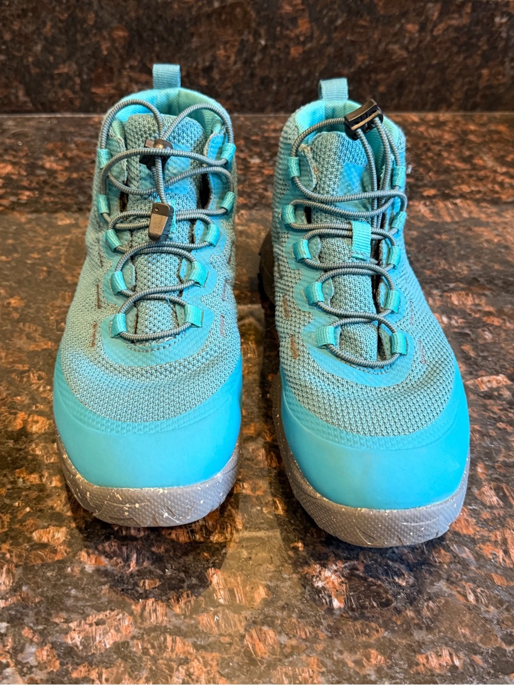 REI Kids Aqua Blue Lightweight Active Shoes size 5Y